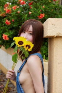 藤森里穂寫真集 Late Bloomer | Riho Fujimori Photobook Late Bloomer